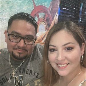 Meet your Posher, Yadira